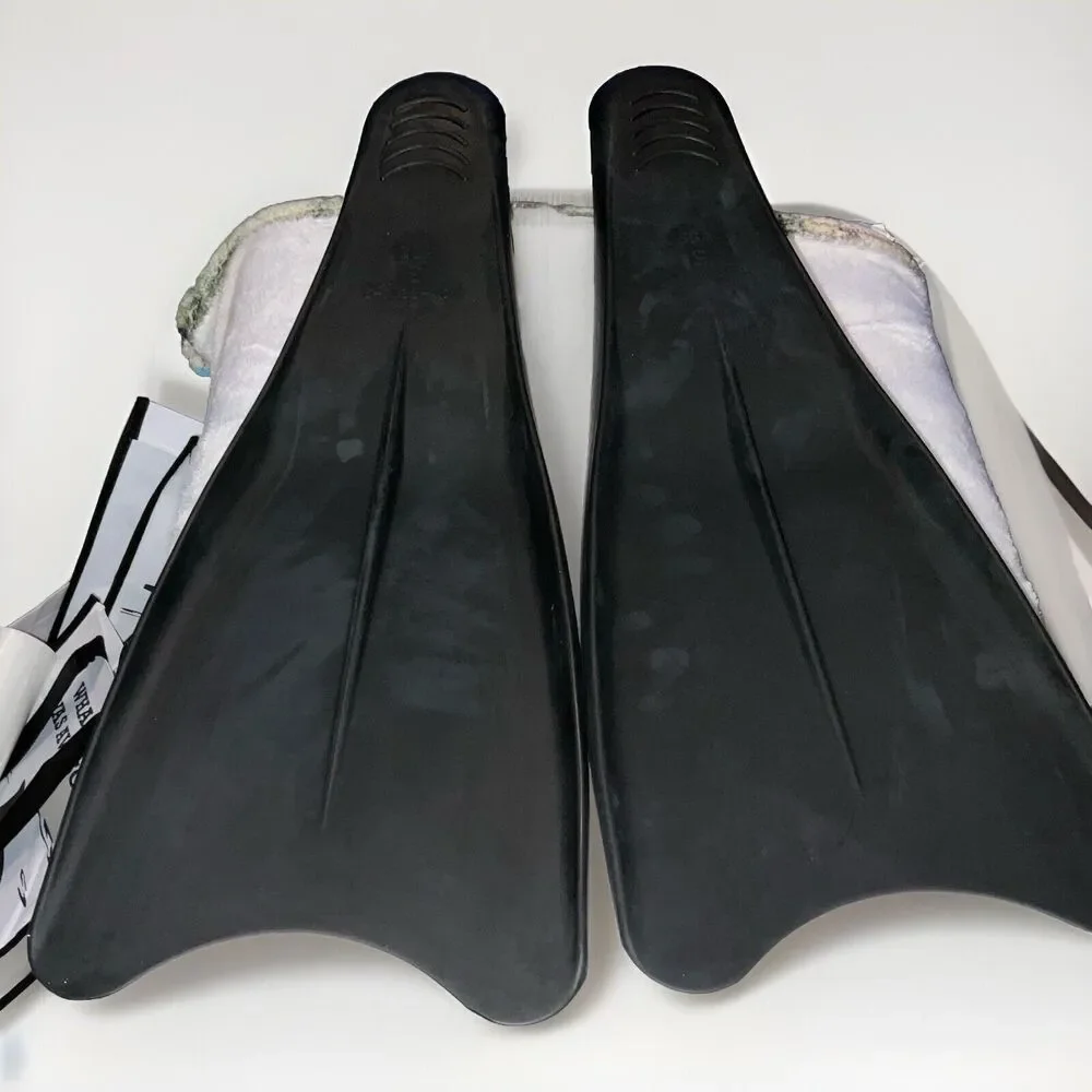 Tusa Sport Rubber Full Foot Fin, Small Black Snorkeling Fins (UF-1202 BK S) New